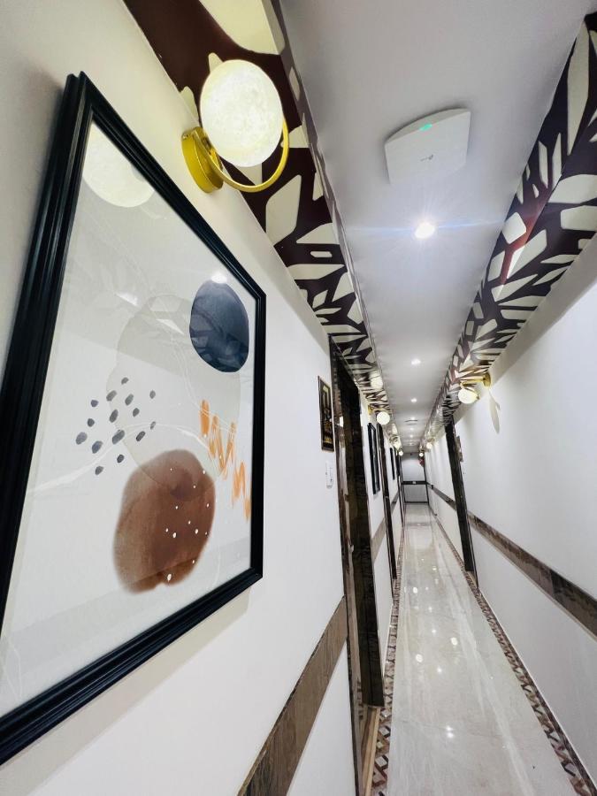Hotel Larmont Luxury Mumbai  Buitenkant foto