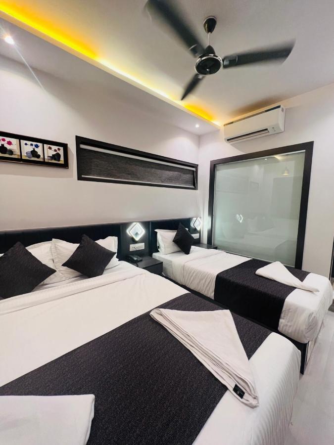 Hotel Larmont Luxury Mumbai  Buitenkant foto