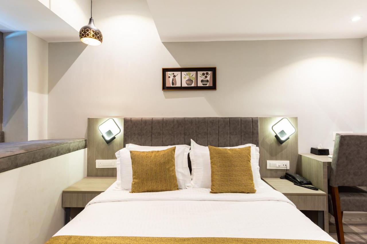 Hotel Larmont Luxury Mumbai  Buitenkant foto