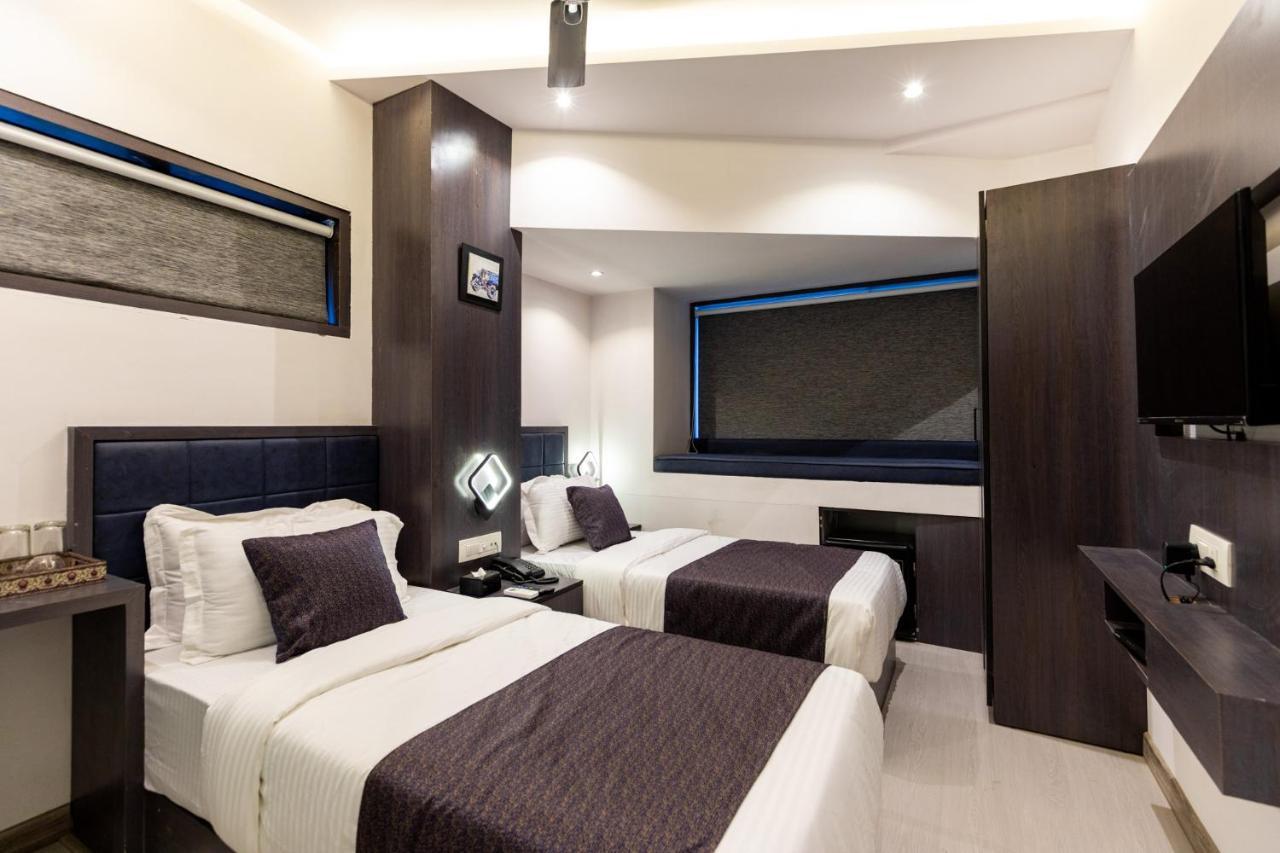 Hotel Larmont Luxury Mumbai  Buitenkant foto
