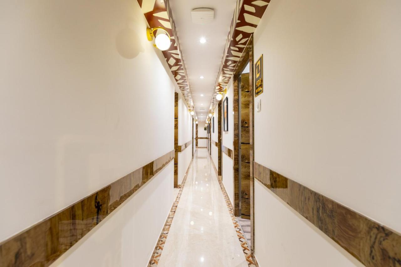 Hotel Larmont Luxury Mumbai  Buitenkant foto