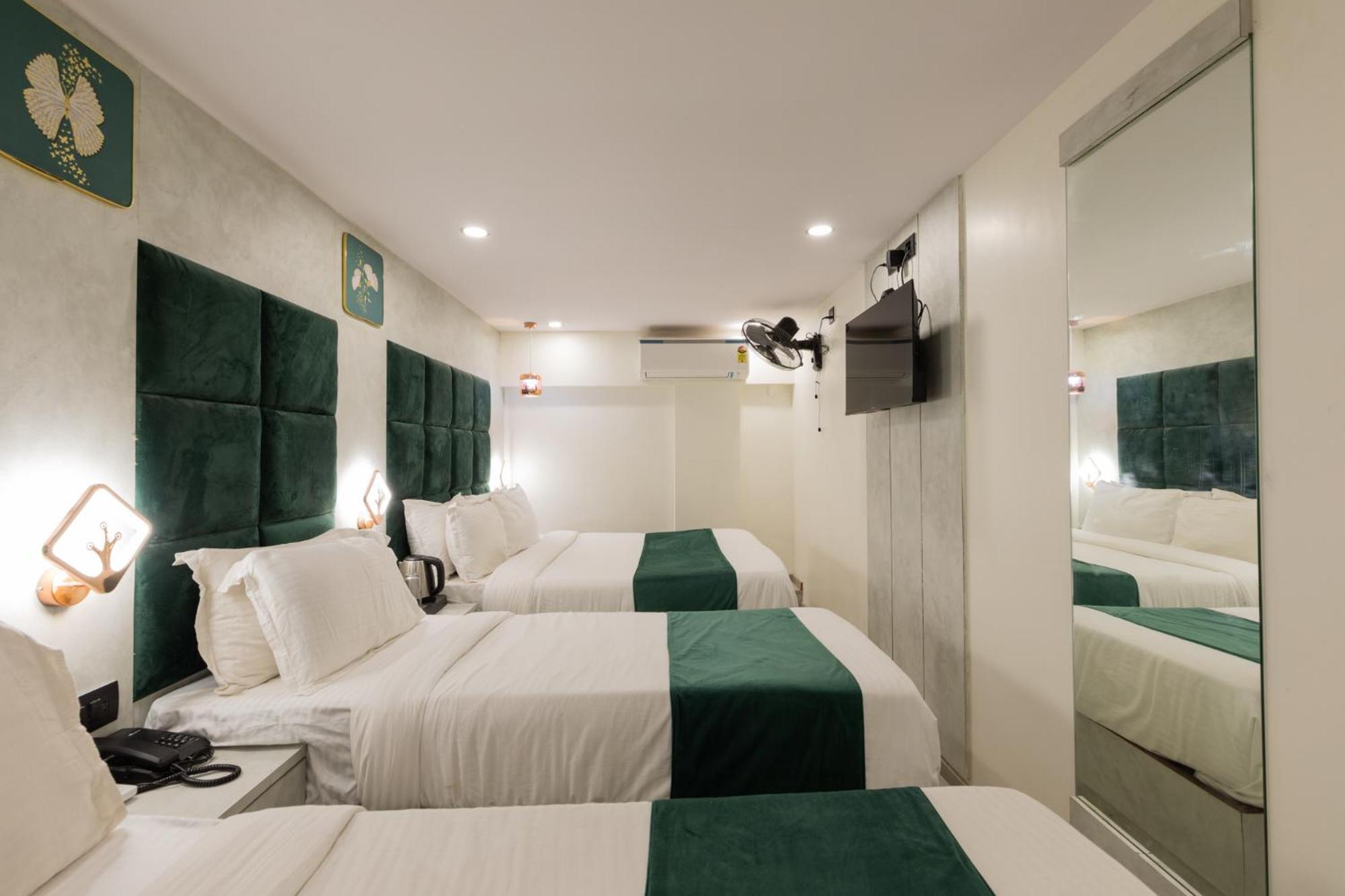 Hotel Larmont Luxury Mumbai  Buitenkant foto